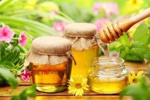 Ukraine-increases-export-of-honey-e1474218569850